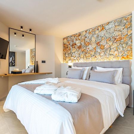 Pathos Seaside Suites Faliraki Værelse billede