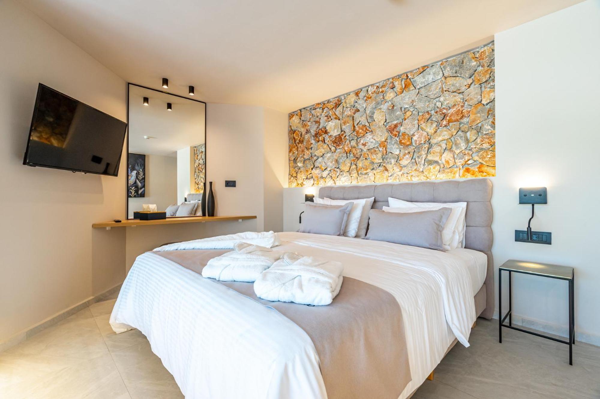 Pathos Seaside Suites Faliraki Værelse billede